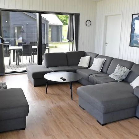 Hildegunda - 600m From The Sea By Interhome